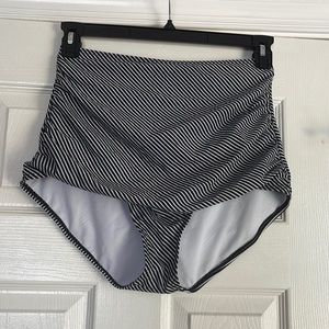 Black and White Striped High Waisted Full Coverage Ruched Bikini Bottom